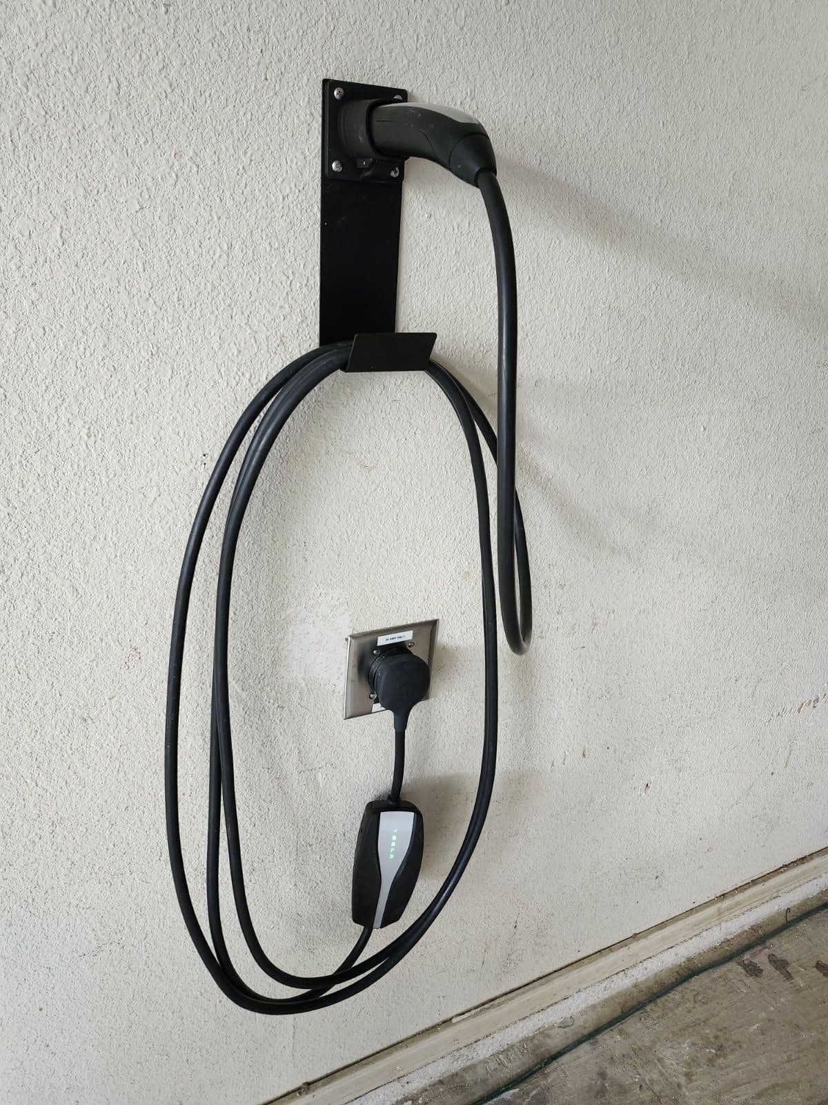 Efficient Tesla Charger Installation in Southlake image